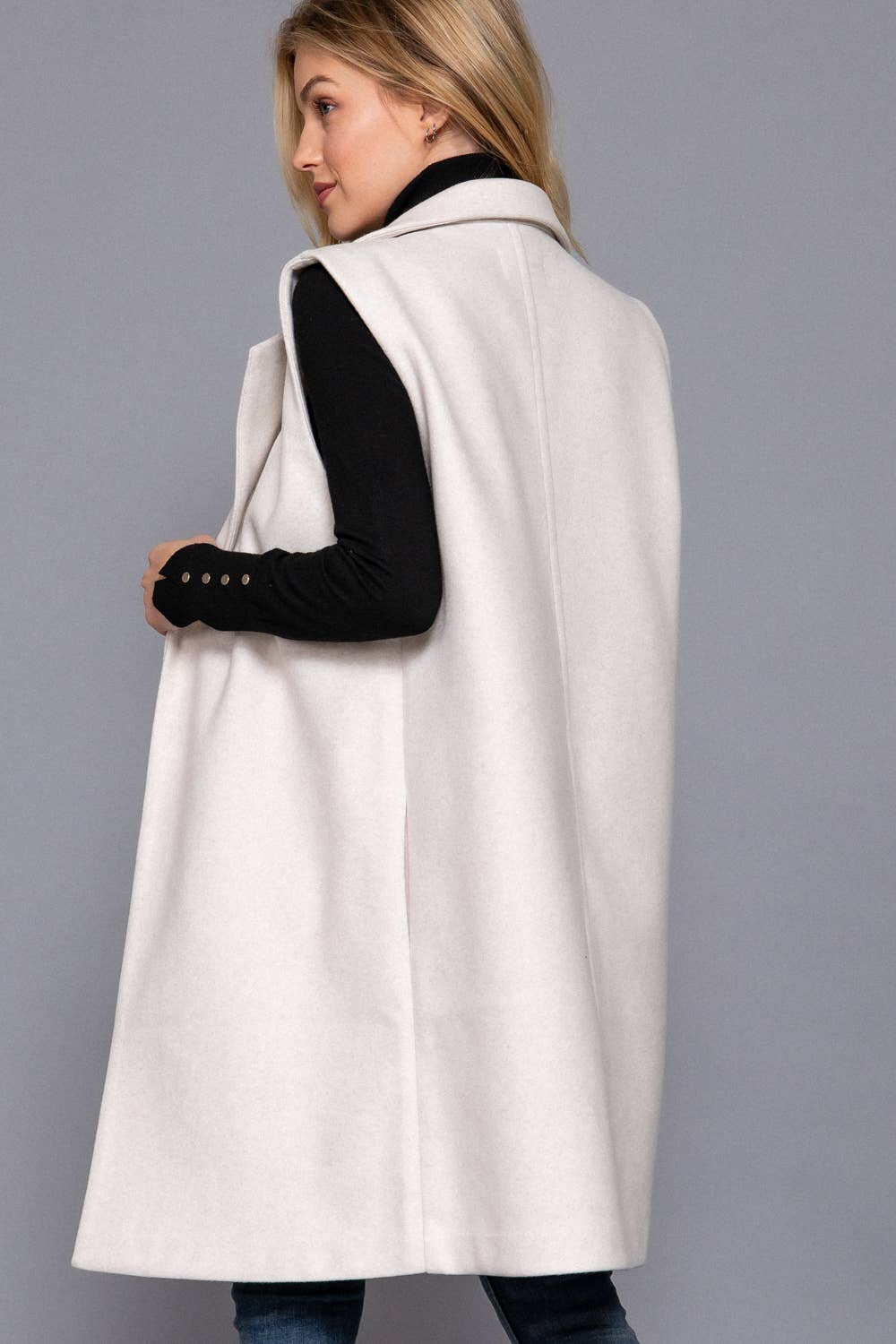 Sleeveless Notched Collar Soft Open Vest