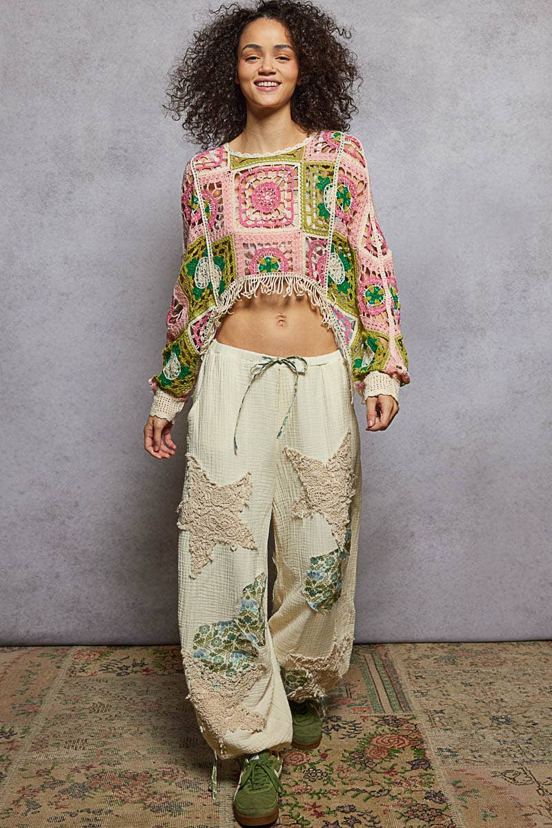 Round neck long sleeve crochet cropped fit top