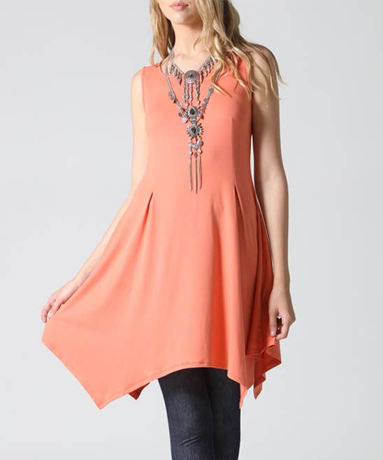 ,._ SI-2089 Flare Sleeveless Tunic