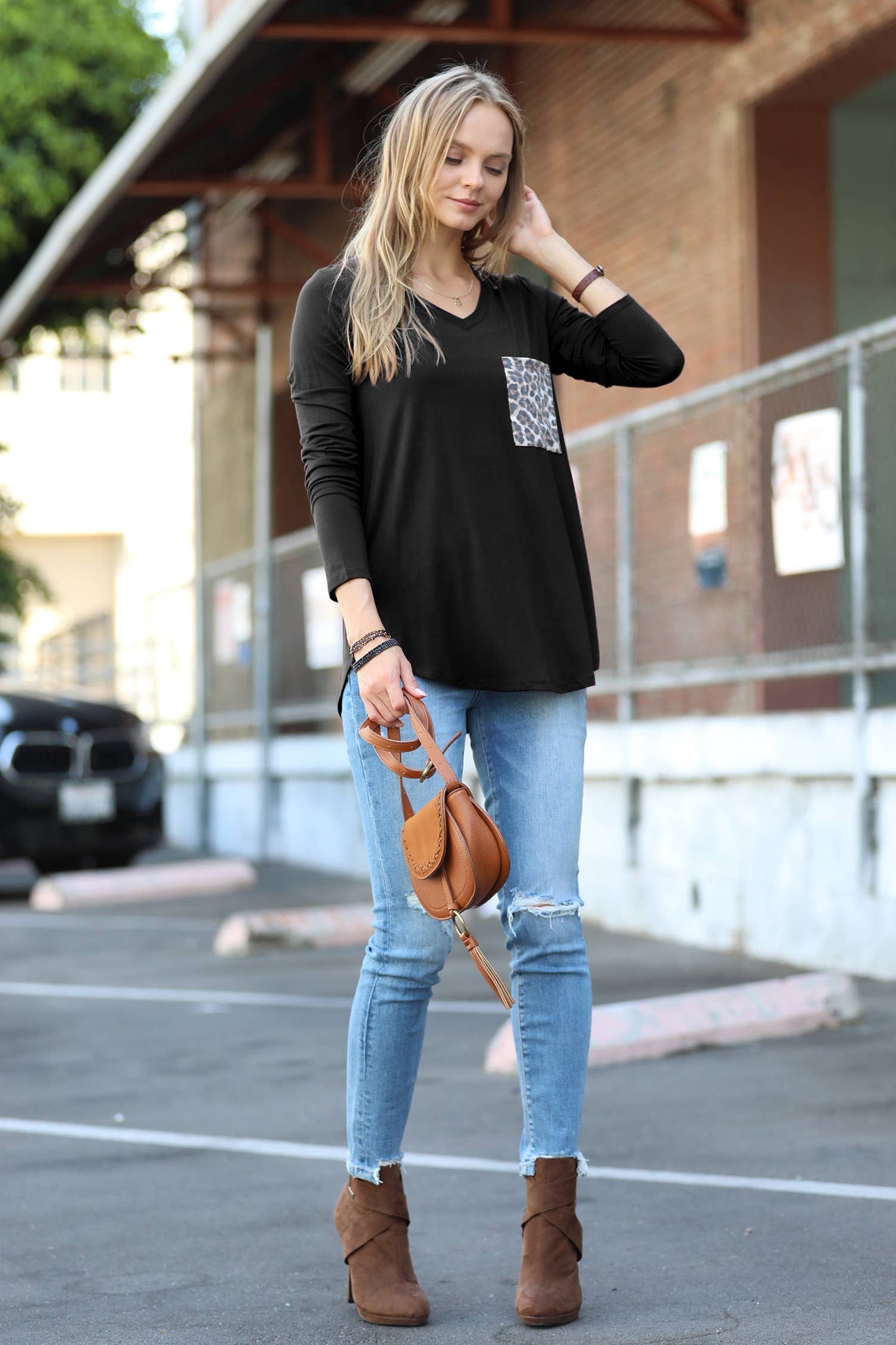 ....Luxe Rayon Long Sleeve V Neck Leopard Pocket Top