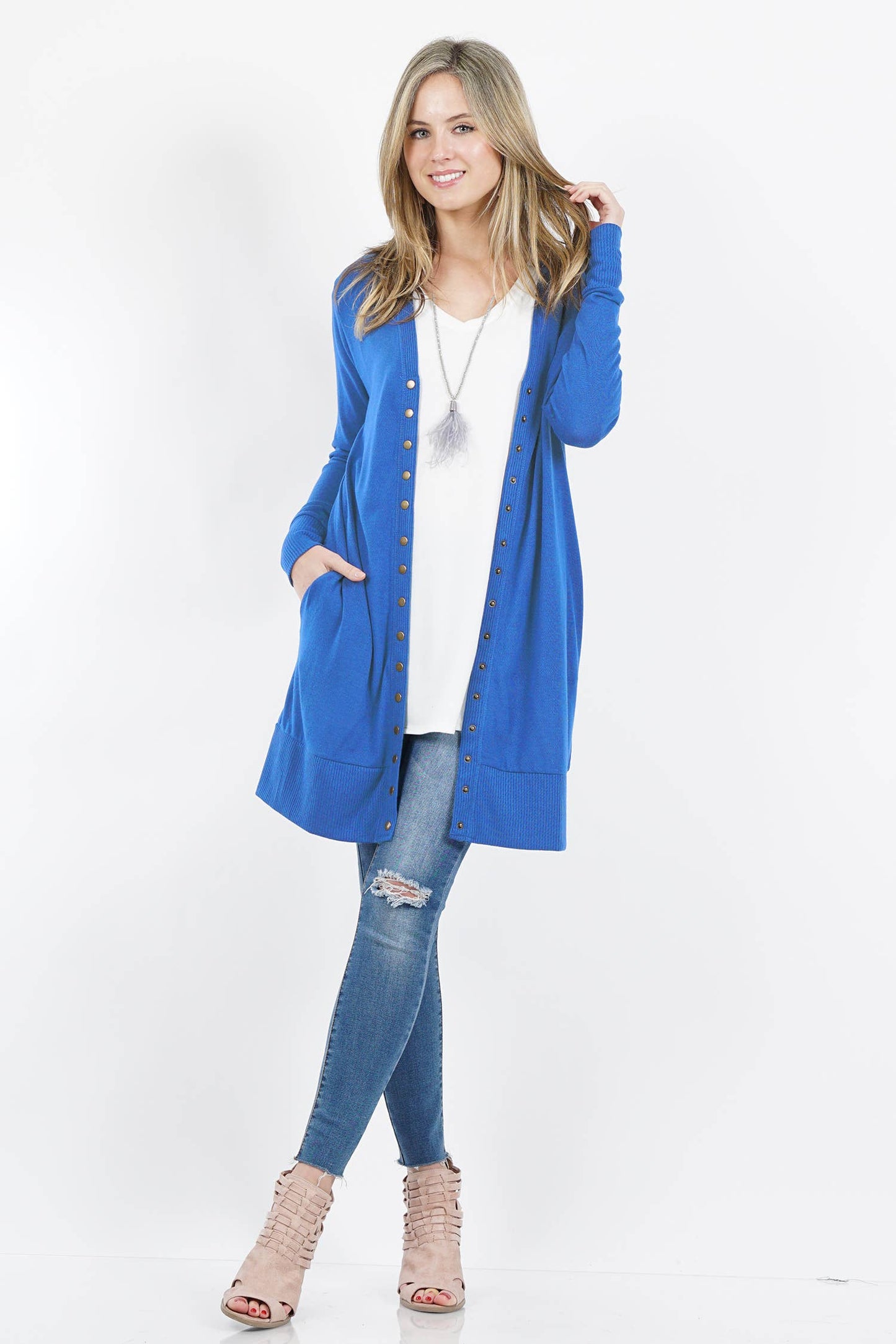 ..SI-25425 Thigh Length Snap Button Sweater Cardigan