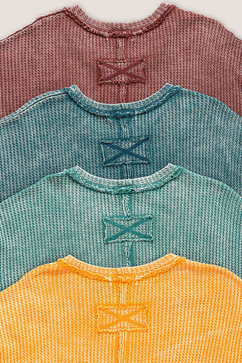 `.Washed Baby Waffle Top w/ back patch
