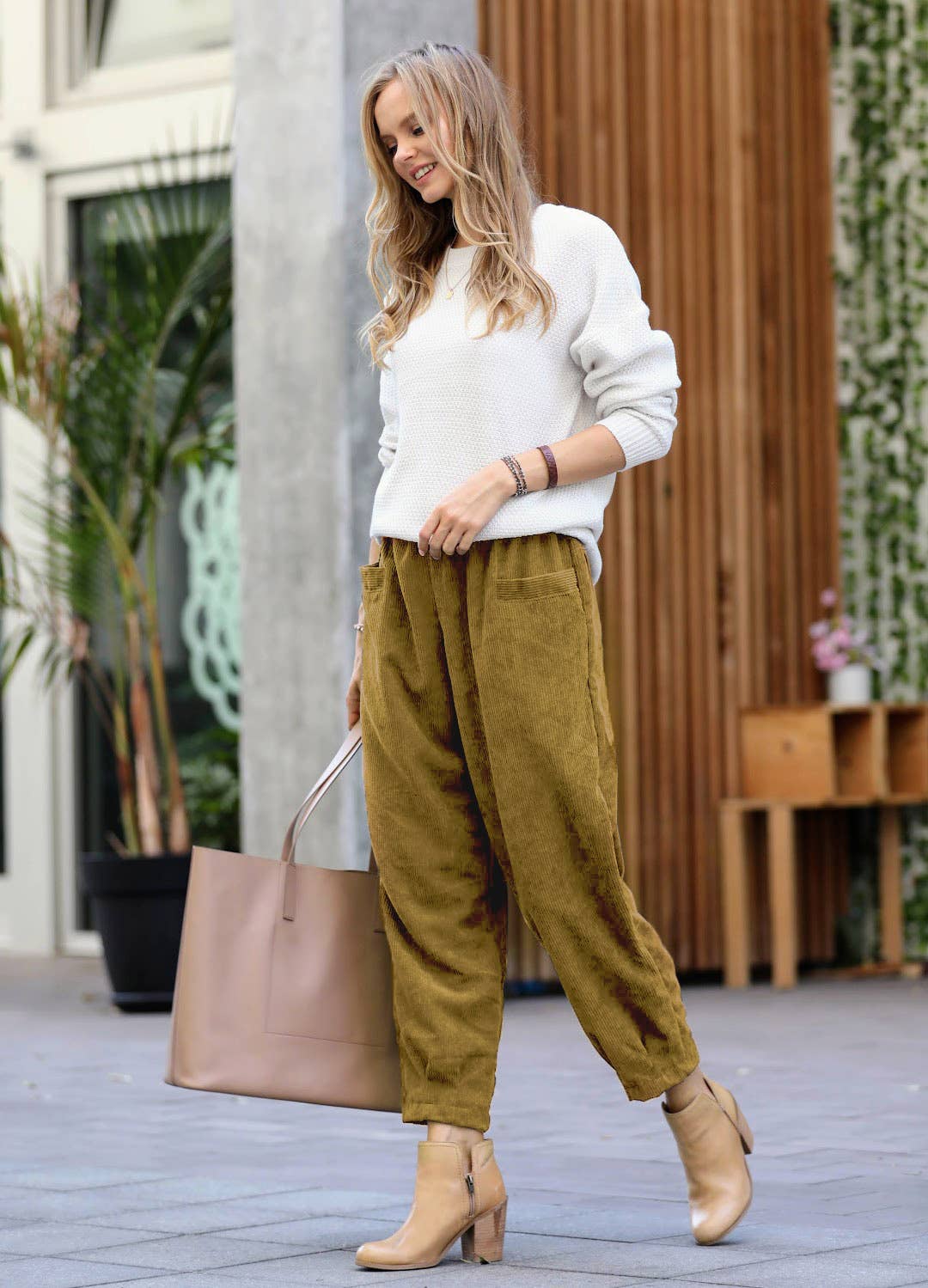 ,,_...Corduroy Front pocket Baggy Pants