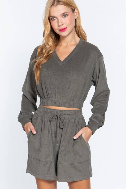 Long Sleeve V-neck Elasticized Hem Terry Towelling