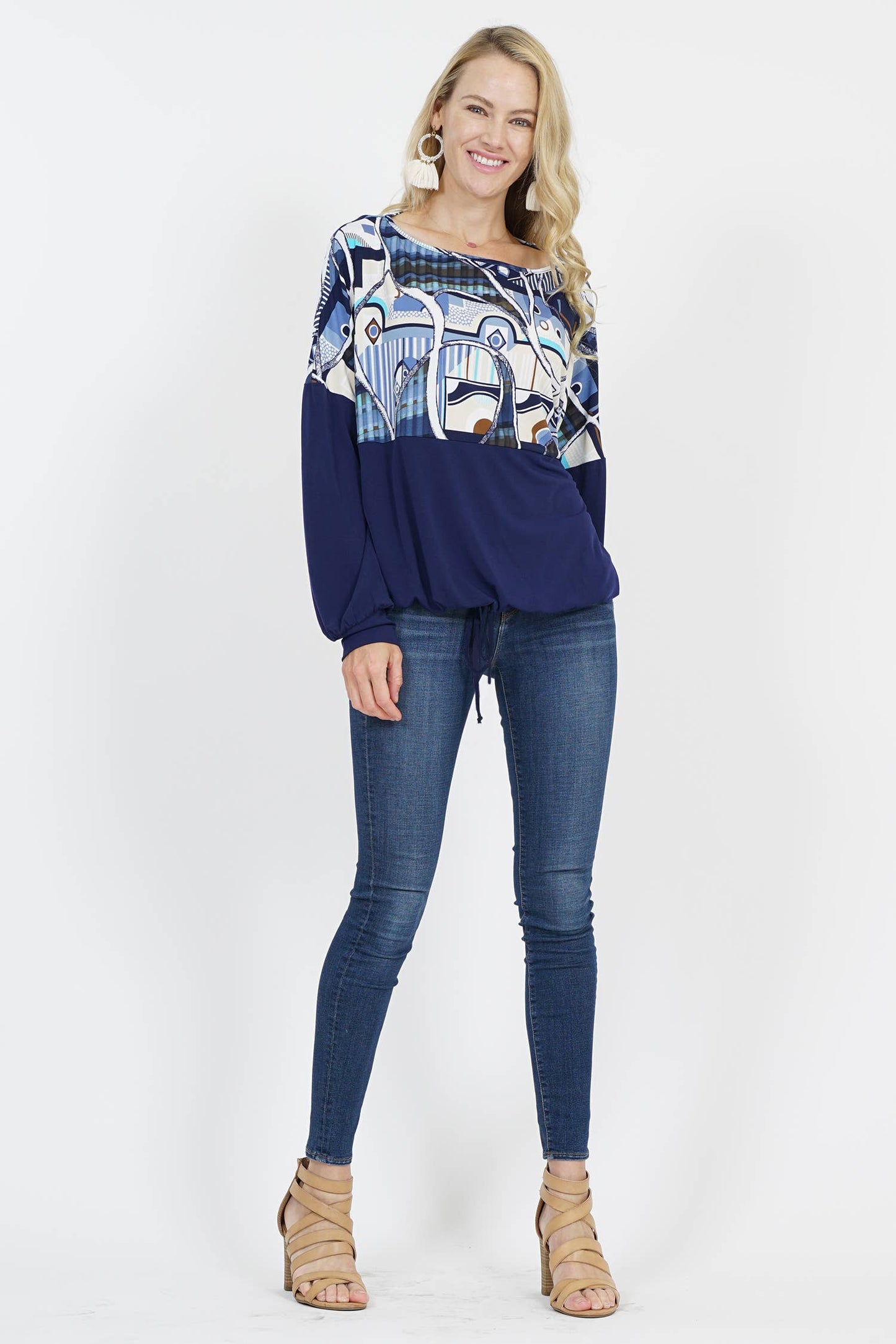 ",._ SI-10522 Print color block drawstring blouson top