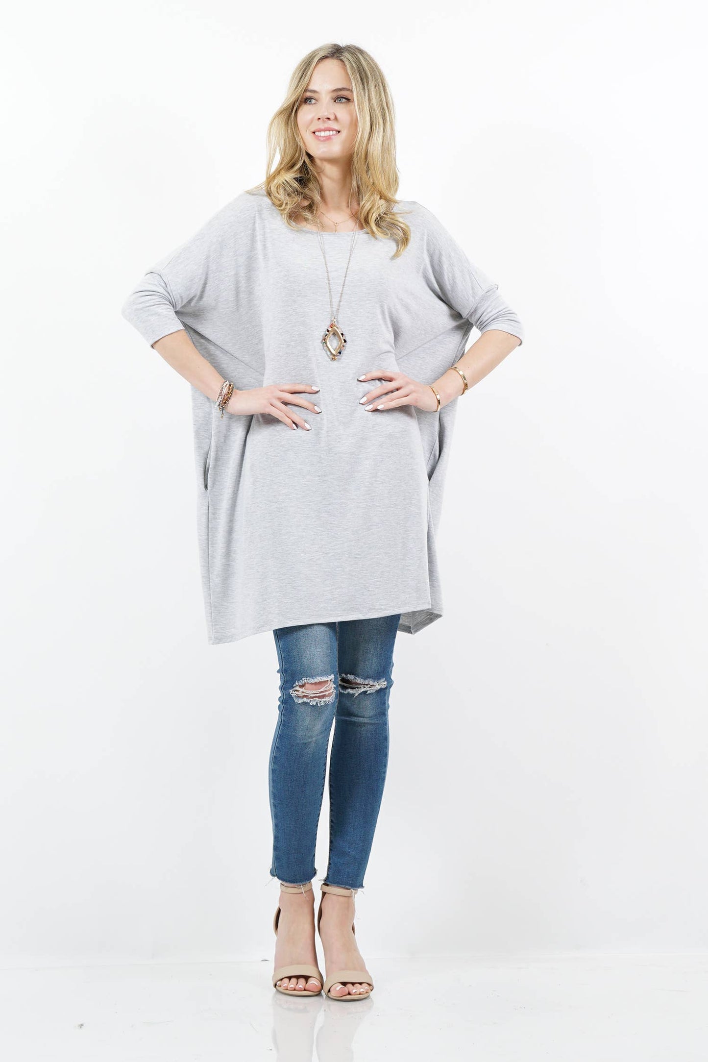 .SI-11404 Drop shoulder side-pocket oversize tunic