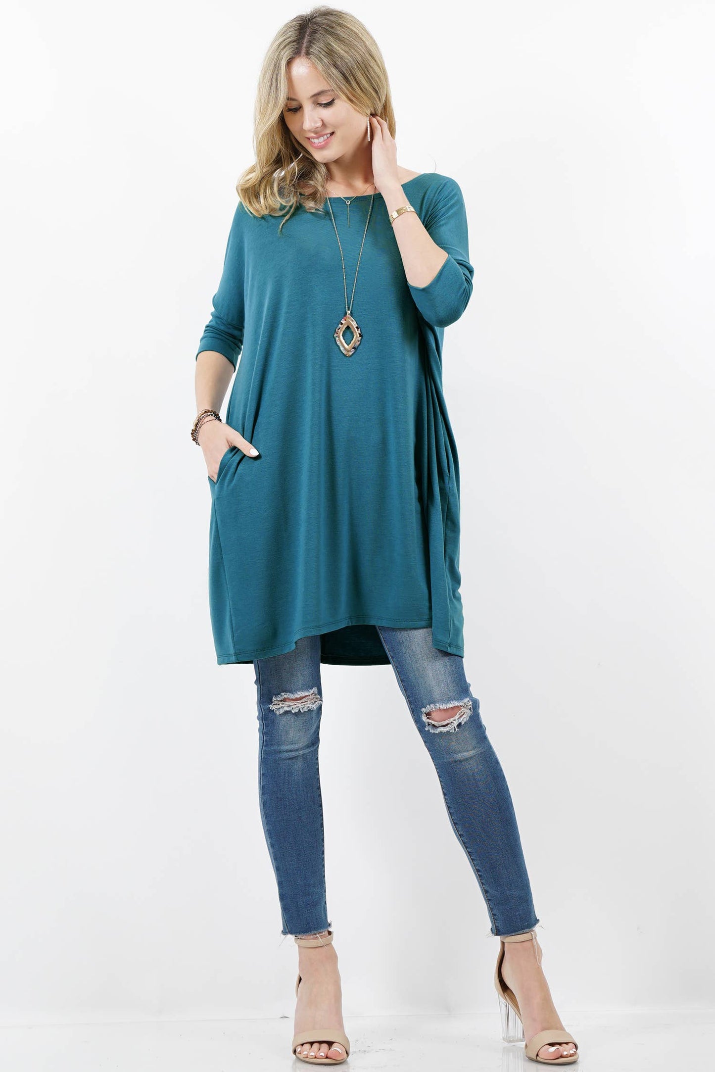 .SI-11404 Drop shoulder side-pocket oversize tunic